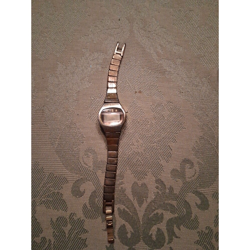 Watch VTG Longines Women's Digital  Swiss Collectible Retro NOT Working